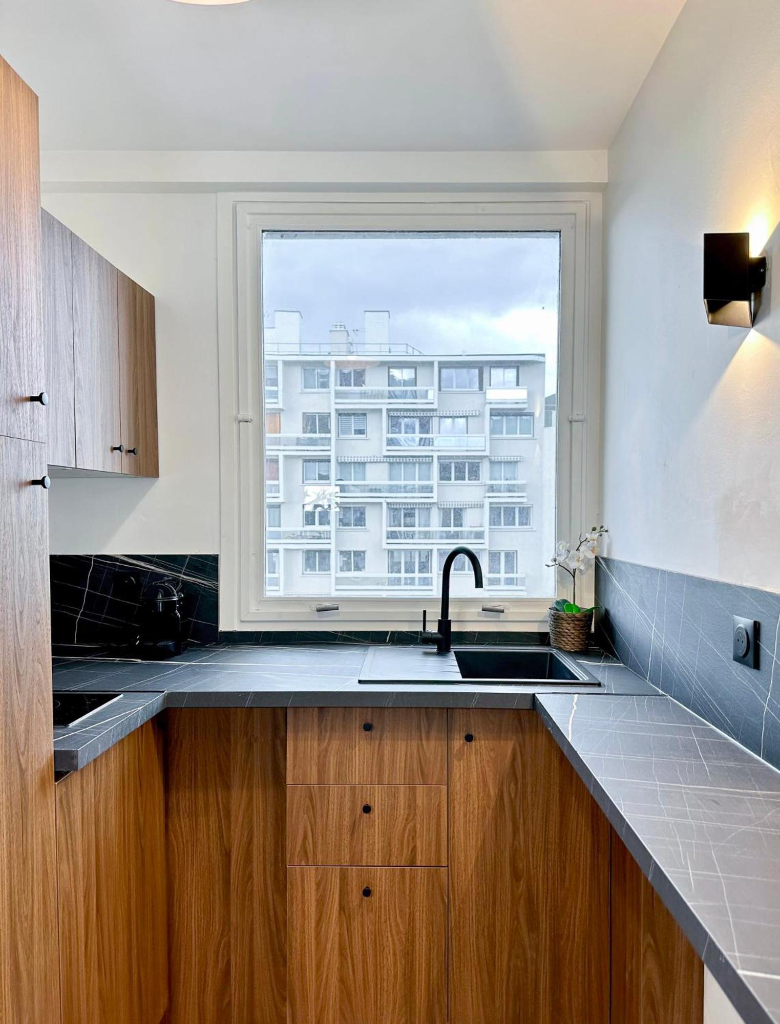 Spacious & Luxurious Flat In Montparnasse パリ エクステリア 写真