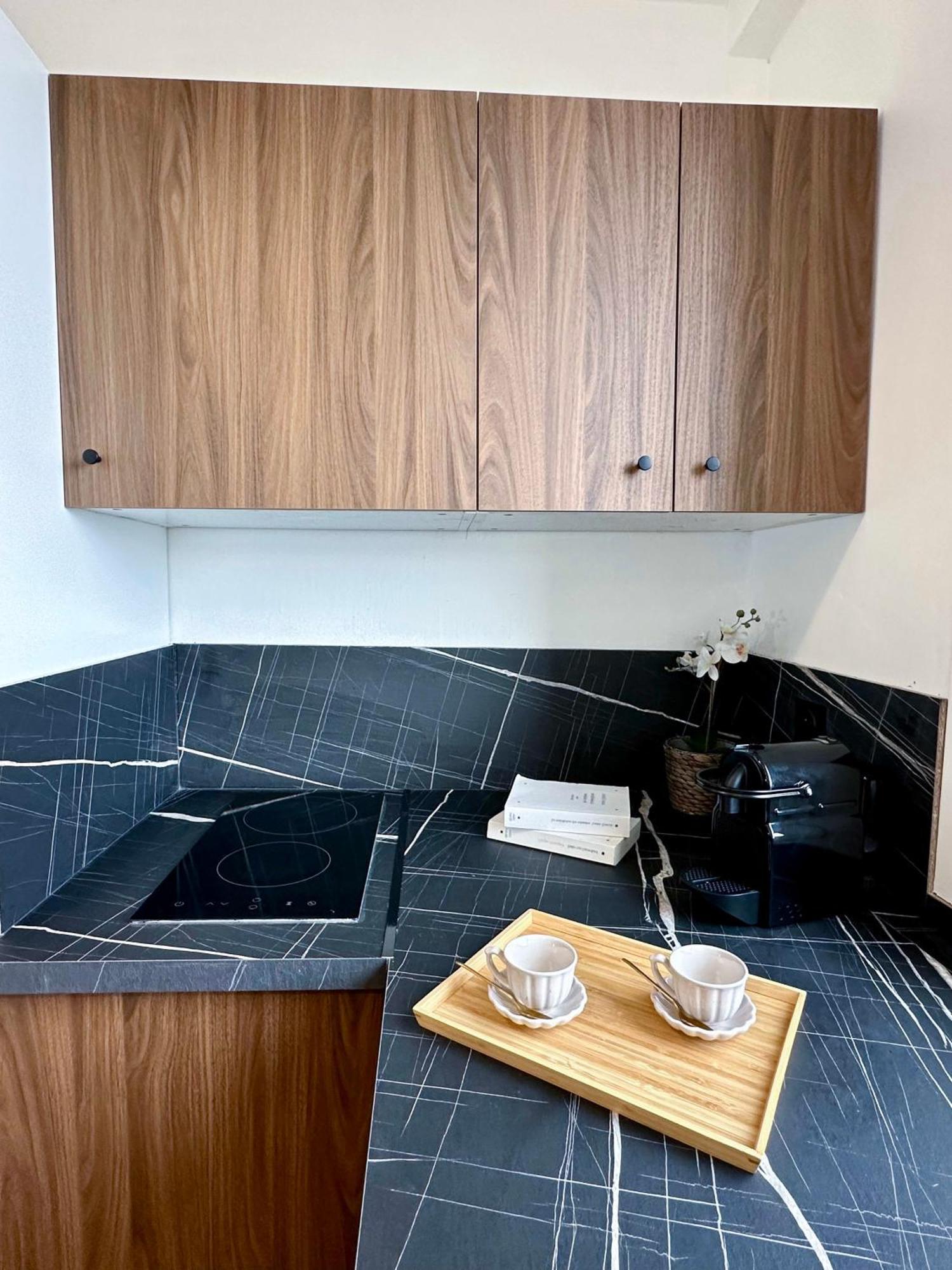 Spacious & Luxurious Flat In Montparnasse パリ エクステリア 写真