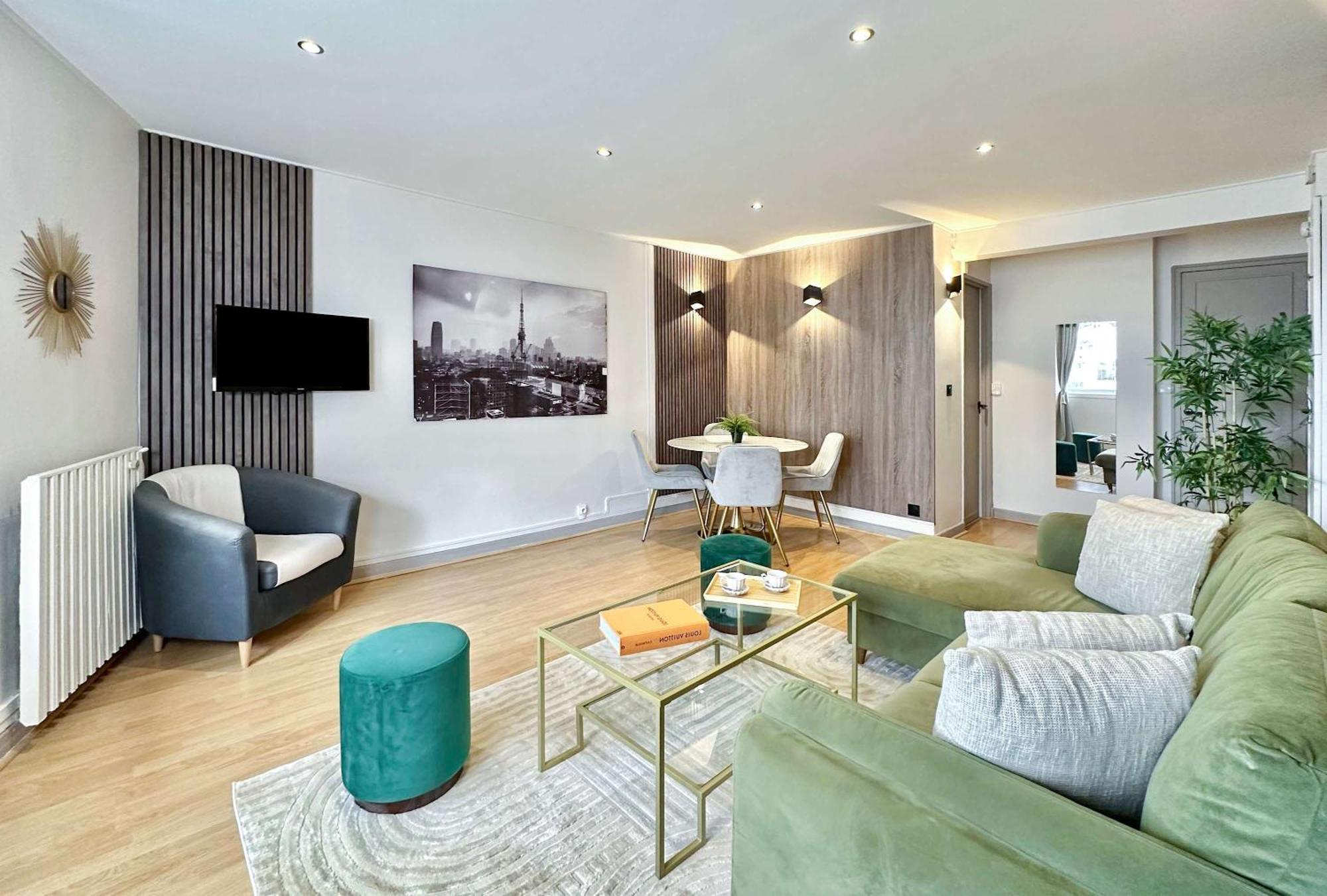 Spacious & Luxurious Flat In Montparnasse パリ エクステリア 写真